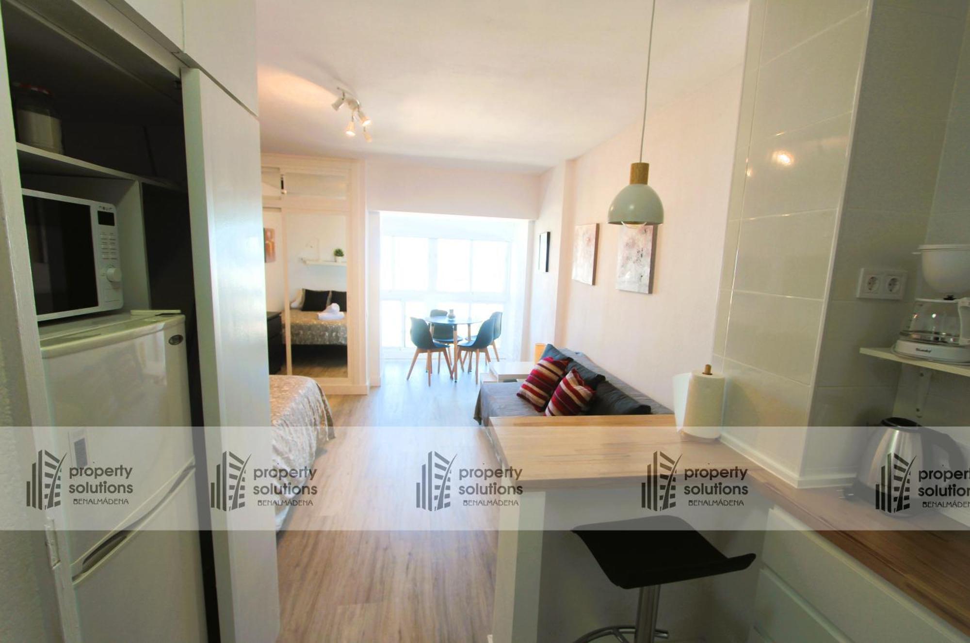 714 Iris Apartamento - Vista Al Mar - Cerca De Tren, Restaurantes, Tiendas - Playa A 10 Min Caminando Бенальмадена Екстер'єр фото