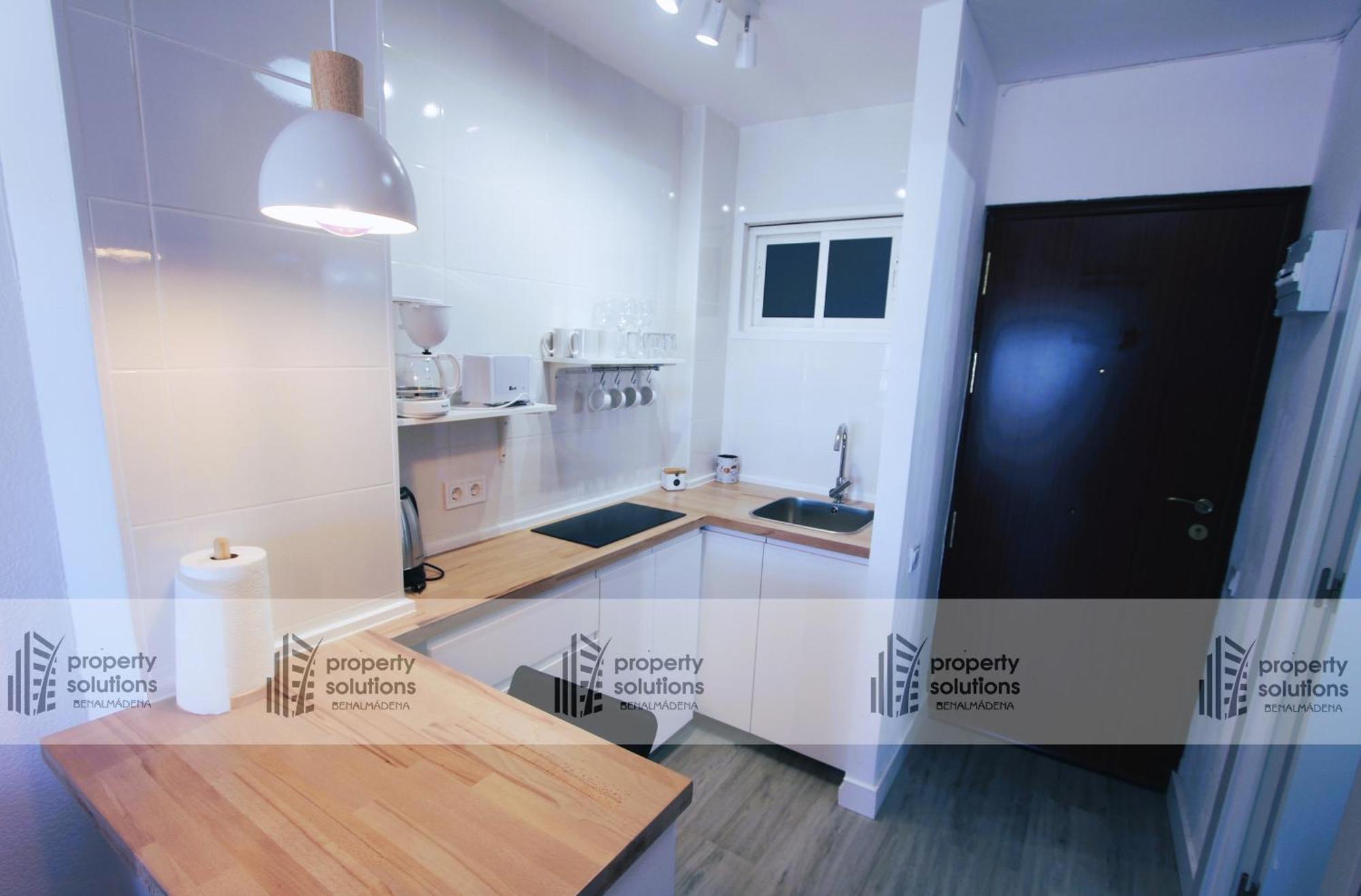 714 Iris Apartamento - Vista Al Mar - Cerca De Tren, Restaurantes, Tiendas - Playa A 10 Min Caminando Бенальмадена Екстер'єр фото